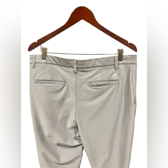 Adidas Gray Mens Golf Pants Size 35 x 32 Flat Front Light Weight UPF - Picture 2 of 6